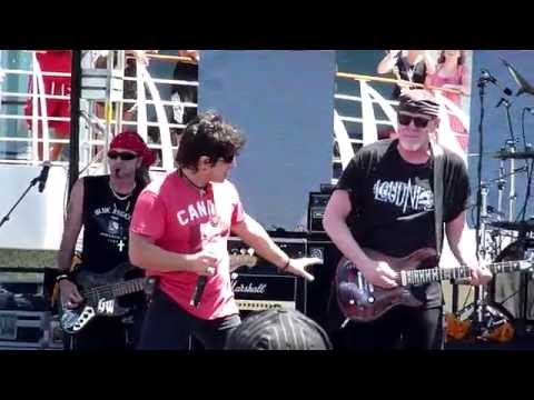 Great White - Can't Shake It - Monsters of Rock Cruise 2014