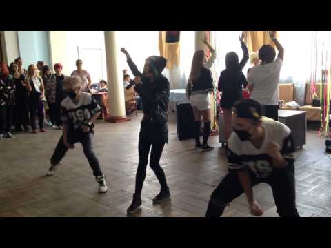 2NE1 - Come Back Home ( GDC cover )