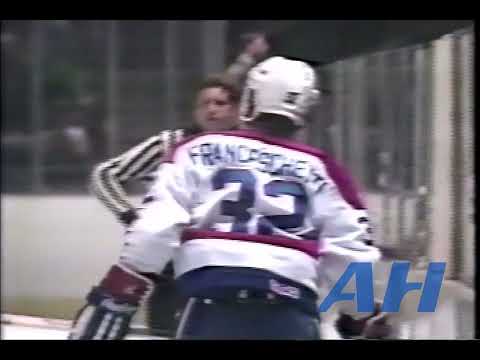 NHL Oct. 29, 1985 Lou Franceschetti,WSH v Rik Wilson,STL Washington Capitals St. Louis Blues