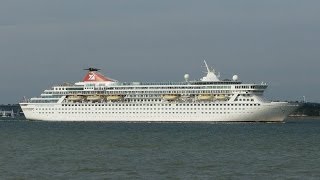 preview picture of video 'Grand Princess, Independence OTS, MSC Opera & Balmoral depart Southampton - 11/08/2012'