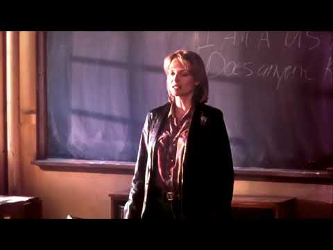 Dangerous Minds trailer still highlighting the film’s moody lighting that the soundtrack mirrors