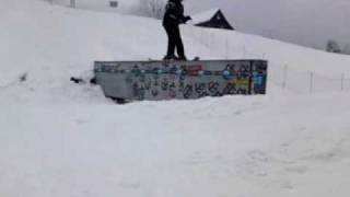 preview picture of video 'Laskowa-Kamionna - SNOWPARK - 07.02.10  :)'