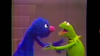 Sesame Street - Kermit and Grover demonstrate up and down