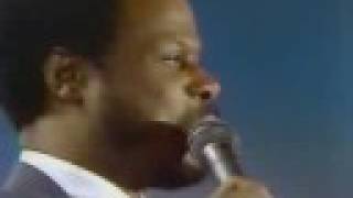 WINTLEY PHIPPS (Live) - HE IS ABLE