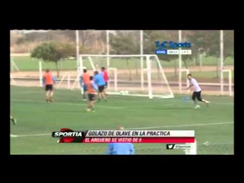 El golazo Olave en la práctica de Belgrano