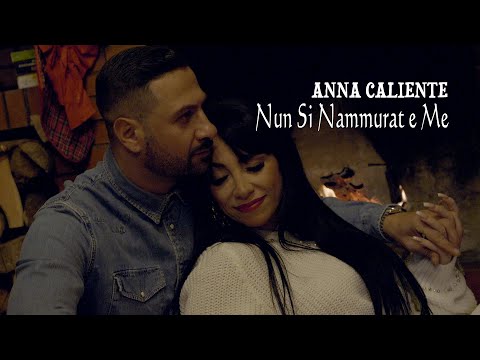 ANNA CALIENTE  " Nun si nammurate e me " Directed. Enzo De Vito. Video Ufficiale 2023