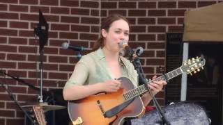 Sarah Jarosz - Comin’ Undone (Evans, GA | 5/28/16)