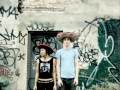 Matt and Kim- Verbs before nouns 