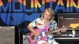 Video thumbnail for Fender Limited Edition MIJ Paisley Jazzmaster by Mountain Music Exchange