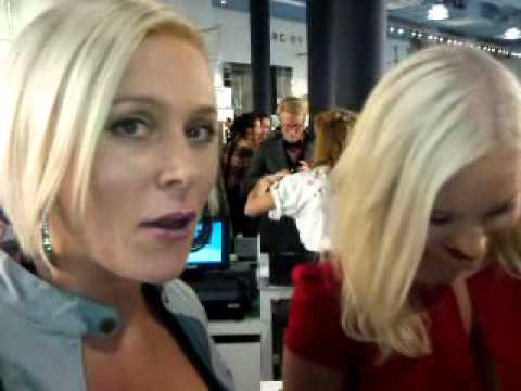 Petra Tungården o Michaela Forni på Marc Jacobs med angelamonroe.se