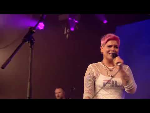 Rhythm of the 90s - Set U Free - IOW Festival - Big Top