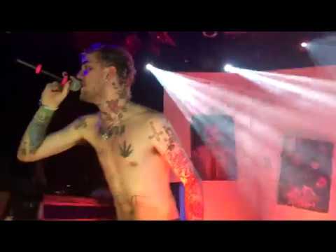 Lil Peep - Awful Things (Live in LA, 10/10/17)
