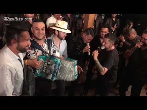 Popurri Banda Sinaloense - Mi gusto es, Mujer mujer, Reproches al viento - El Yaki entre amigos