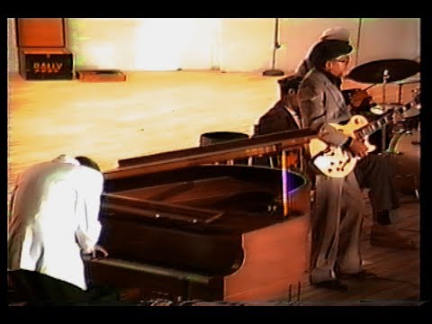 download lagu mp3 mp4 Calvin Newborn, download lagu Calvin Newborn gratis, unduh video klip Download Calvin Newborn Mp3 dan Mp4 Popular Gratis