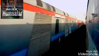 preview picture of video 'Gujarat Sampark Karti Express 140kmh Full Speed overtake shridham Express ||Indian Rail Humsafar||'