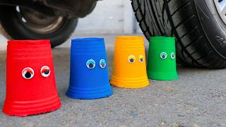 Aplastando Cosas Crujientes con el Coche | Experimento: Arenas Cinéticas VS Rueda de Coche