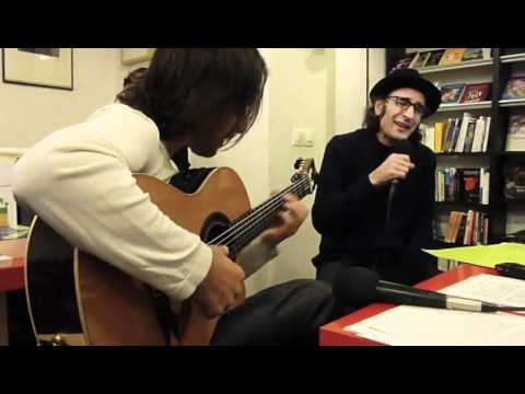 Cyrius Martinez y Pablo Pensavalle cantan 