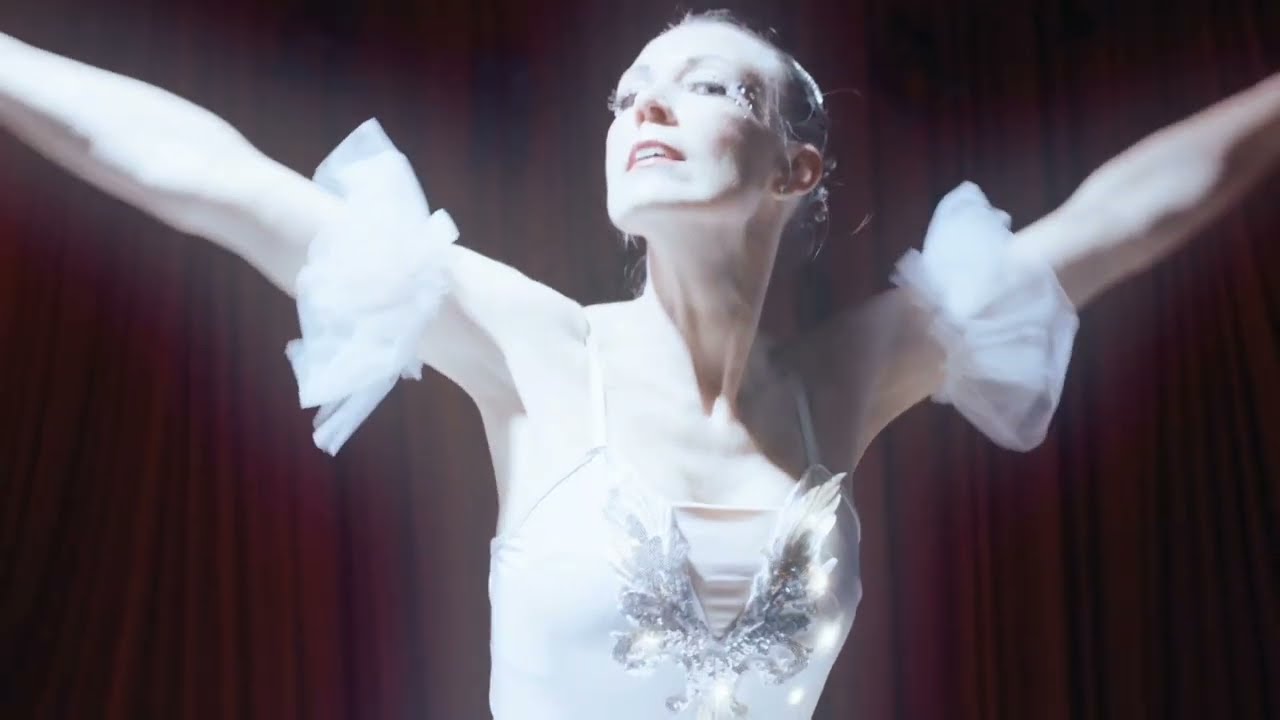 Promotional video thumbnail 1 for Glowing Ballerina