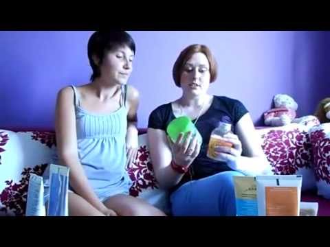 Mops na tylnej nogi między palcami uderzać Opony koślawego kupić na Ukrainie