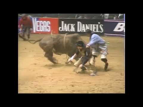 Ross Coleman vs Bloody Mary - 00 PBR Ft. Worth (86.5 pts)