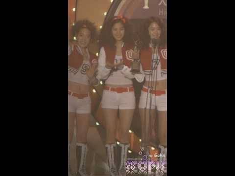 [Fancam] 100203 Seohyun SNSD - receive award@19th Seoul Music Award
