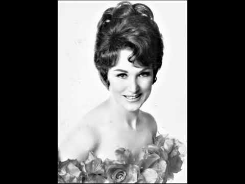 Rosalind Keene & Robert Gard - Act One scene & duet LA BOHÈME (Puccini)