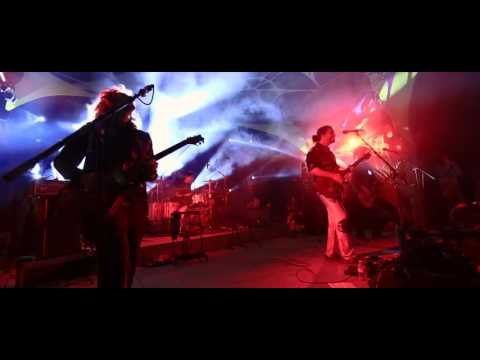 Pigeons Playing Ping Pong: Horizon - Domefest 2016; Bedford, PA [HD]