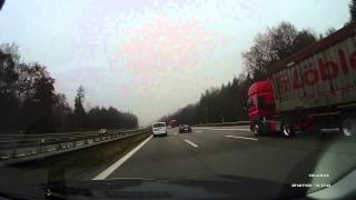 preview picture of video 'Audi A8 na Autobahn a mais de 200 km/h'