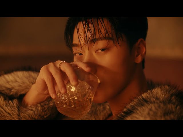 Ice On My Teeth von Ateez ((jetzt ansehen))