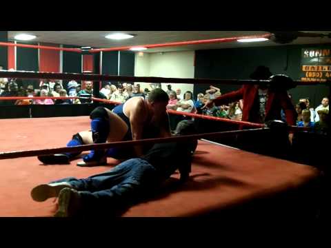 AEON FLEXX WITH EDDIE G VS. NATHAN CROWN .MP4