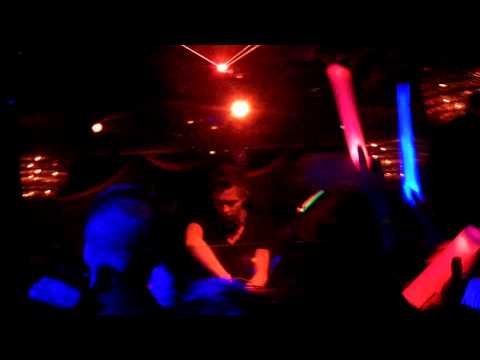 Arty - Dangerous (Deniz Koyu &﻿ Johan Wedel Remix) @ Lavo Las Vegas, 2 of 25, 12-13-2011, 1080p HD