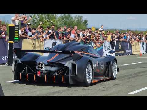 PAGANI HUAYRA R ACCELERATING! EPIC V12 SOUND! Supercar Owners Circle 2022