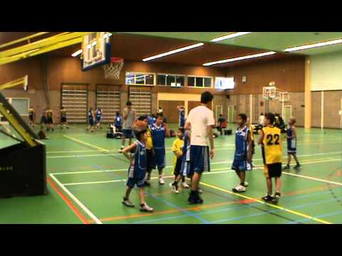 2011-10-22 Westland Stars Mux U10-1 -Waddinxveen  Flyers U10-2 Periode 2-1