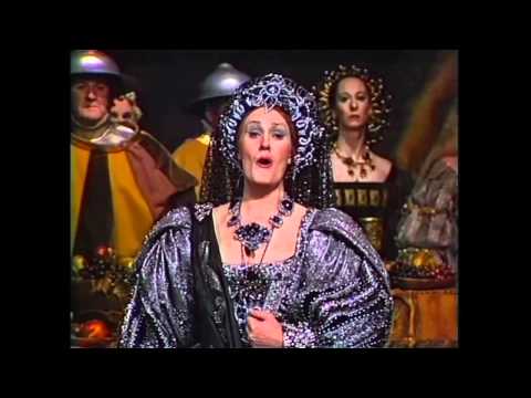Dame Joan Sutherland - 'Era desso il figlio mio'  Donizetti's Lucrezia Borgia