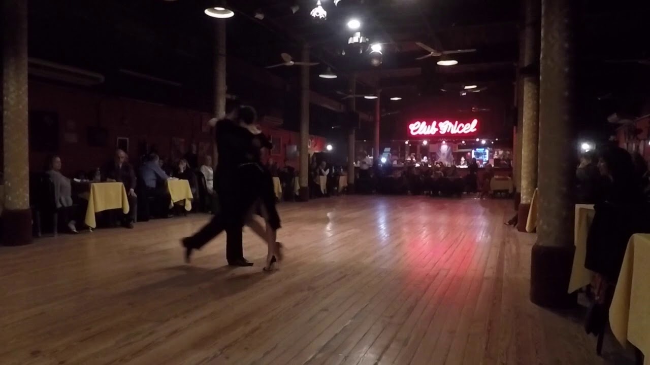 Clara Silveira y David Samaniego - En el Club Grisel... 1/3 Mi Tango Triste