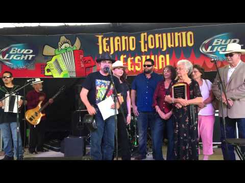 Reconocimiento A Don Eligio Escobar y Linda Escobar Tejano Conjunto Festival 2015