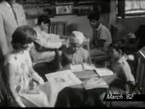 Jacqueline Kennedy and Lee Radziwill in India, March 1962