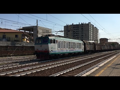 E.652-155 + CARRI CHIUSI TRANSITO STAZIONE DI MILANO G. P.