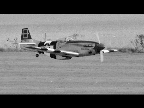 GIANT SCALE RC WW2 WARBIRDS / FIGHTERS MUSTANG - HELLCAT - CORSAIR AT NLMFC - 2015