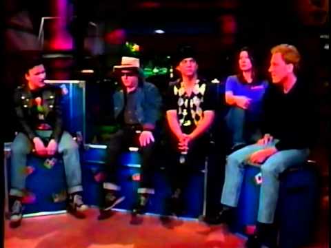 Pixies - UMass + Planet of Sound + interview [1991]