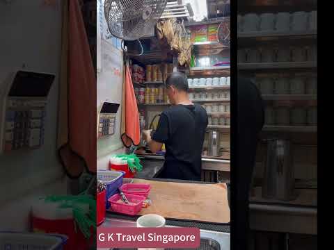 Singapore Local Life: Traditional Breakfast and Coffee Experience