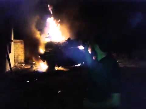 تدمير دبابة بعد استهدفها من قبل لواء شهداء اليرموك في البكار في محافظة درعا