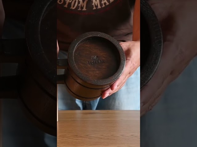 Vídeo relacionado con TESLYAR 0.6 Taza Vikinga Regalo Hombre Original Jarra de Cerveza Regalos Vikingos Hombre Vikingos Accesorios Vaso de Cerveza Ideas Regalo Padre Jarra de Cerveza Vikinga