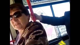 Пассажирка хамит в автобусе