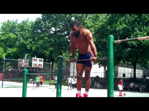 MeCkAnImAl Feat LORD VITAL First PISTOL SQUAT Glimpse