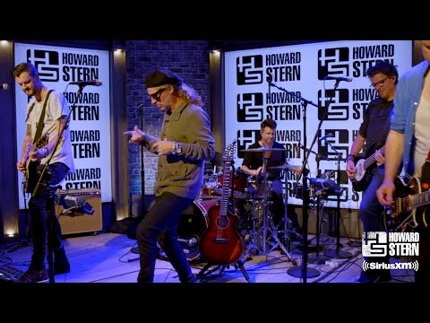 “Heavy” in Howard Stern’s Studio のサムネイル