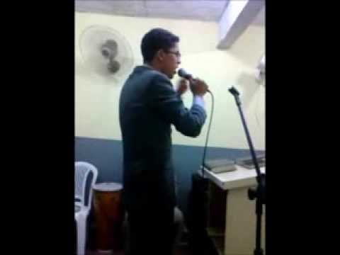 Jeisiel Lázaro Cantando "Glorifica - Samuel Mariano"