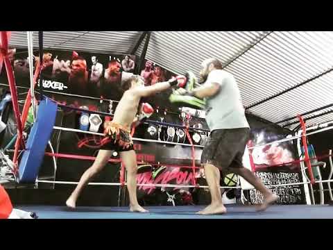 Practicando giro dale que vaa!!! Kevin ruiz diaz