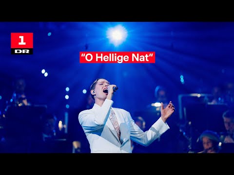 Søren Torpegaard - O Hellige Nat (LIVE) | DR's store Juleshow | DR1