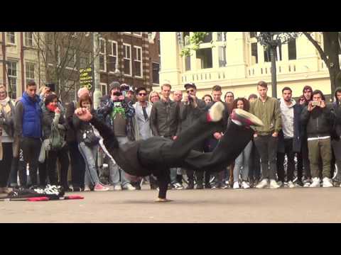 Captain Rock - Skill Dealers Crew - Break Dance Show - RAW - Street Entertainment.